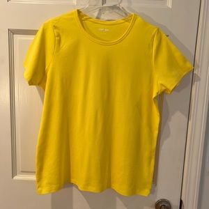 LANDS’ END BRIGHT YELLOW SHORT SLEEVE TER SHIRT